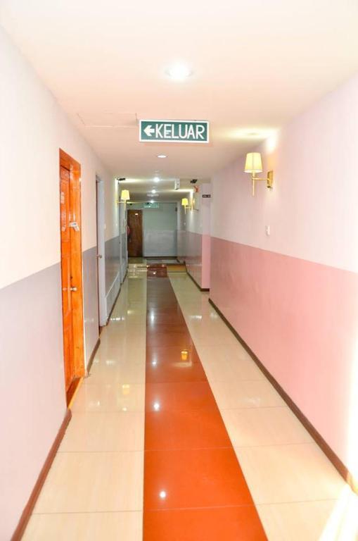 J &J Hotel Kota Kinabalu Zewnętrze zdjęcie
