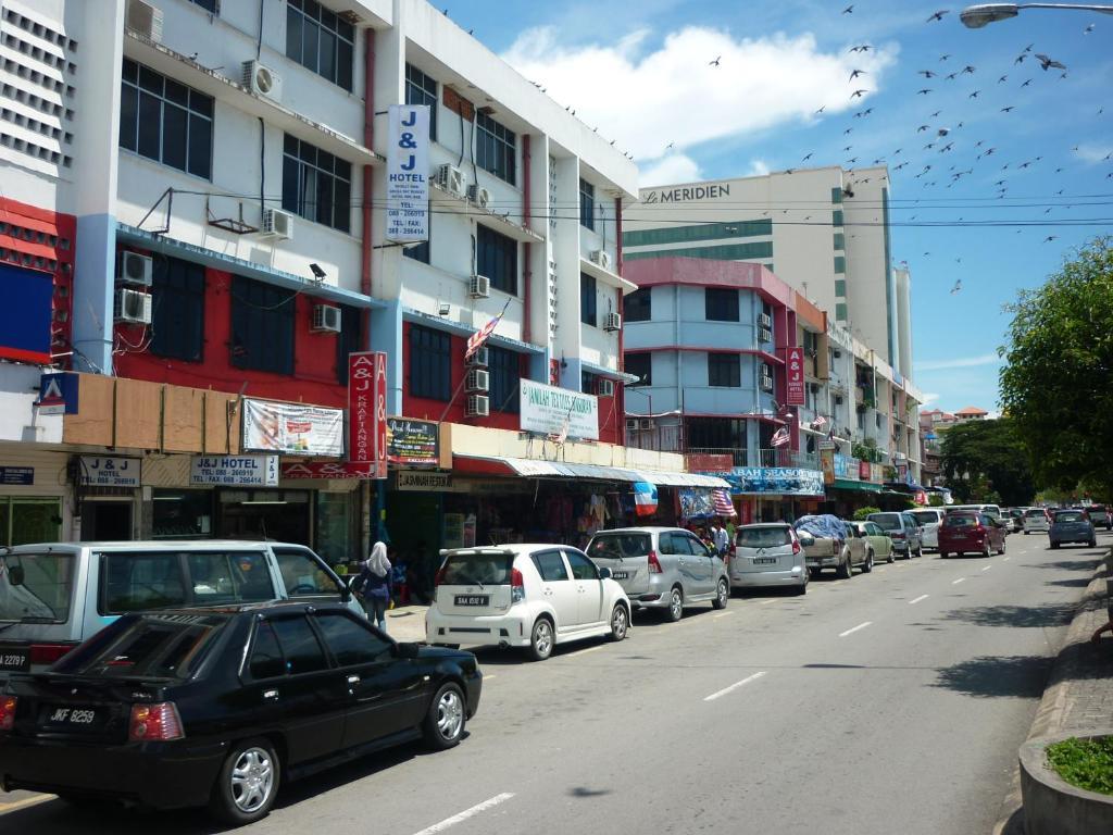 J &J Hotel Kota Kinabalu Zewnętrze zdjęcie